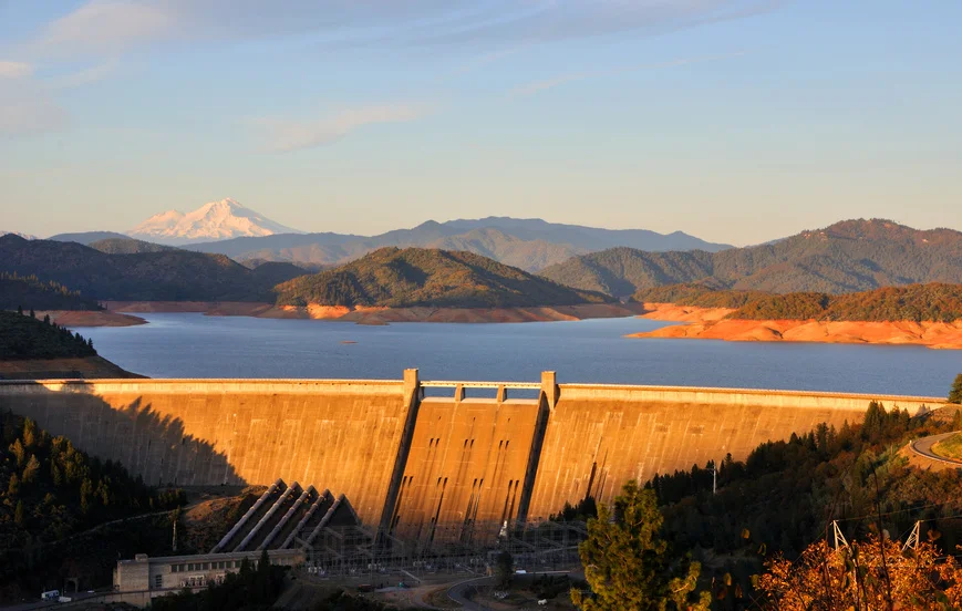 Energy and hydropower market consulting firm